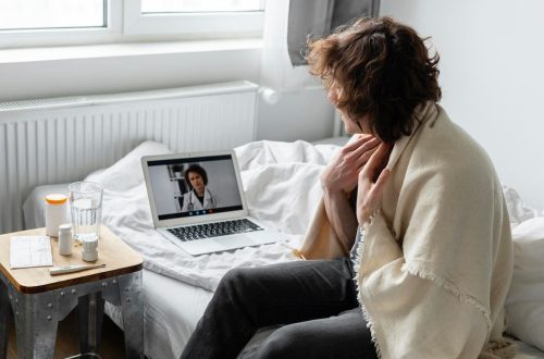 Dudas si acudir al psicólogo Empieza por una sesión online