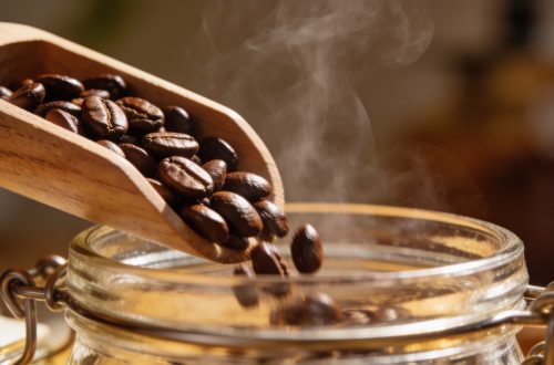 Por qué el tostado bajo demanda mejora la frescura y el aroma del café de especialidad
